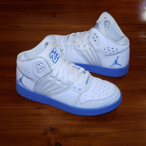 baby blue jordan flights
